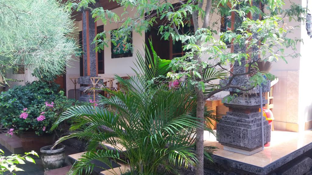 Nadialit Apartment เซมินยัค ภายนอก รูปภาพ